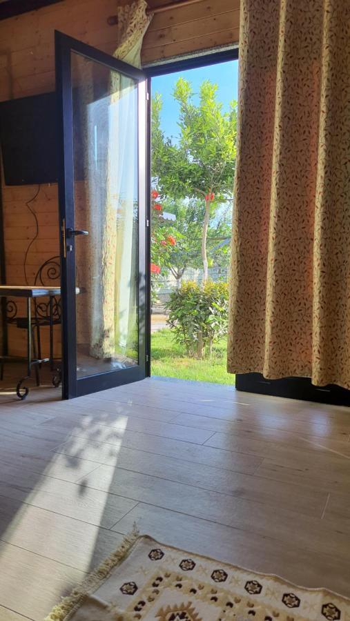 Room With Private Garden Σκόδρα Εξωτερικό φωτογραφία